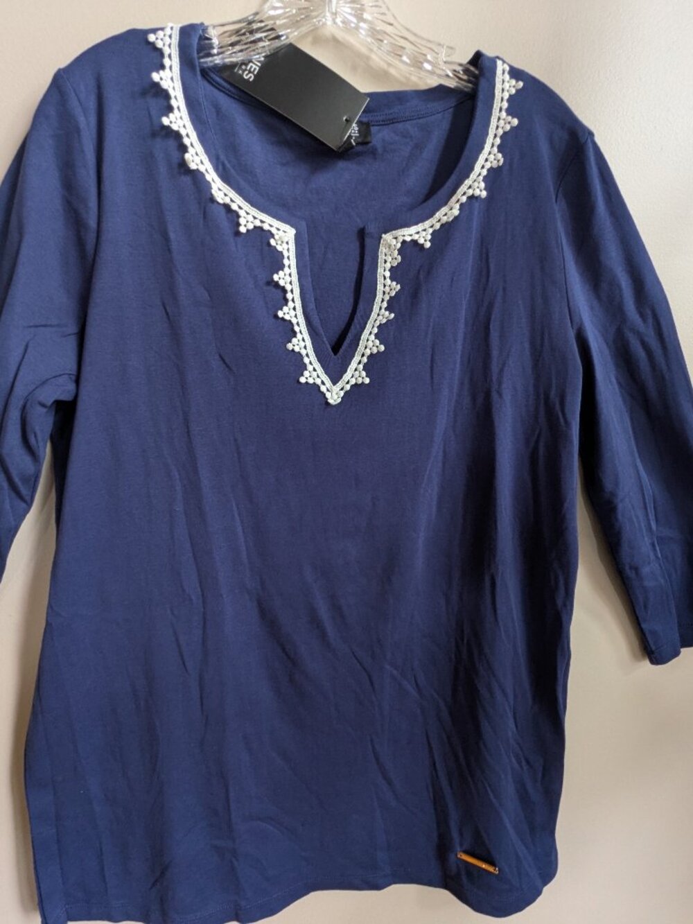 jones new york NWT shirt with embroidered neckline navy blue/white size XL #754